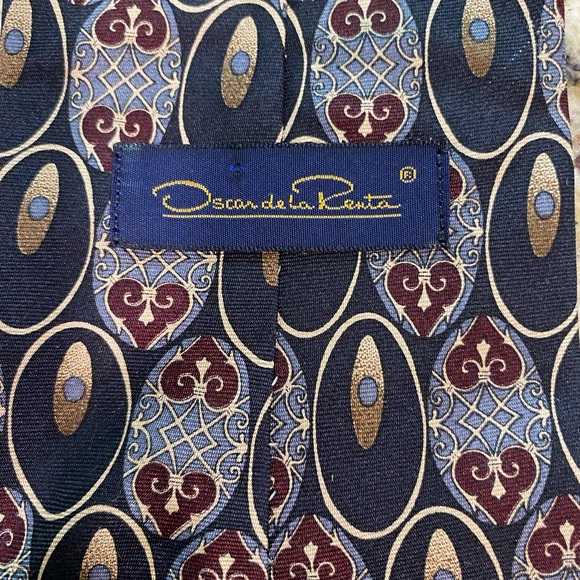 Beautiful Designer Oscar de la Renta Silk Tie Necktie Neck Tie - Picture 6 of 7